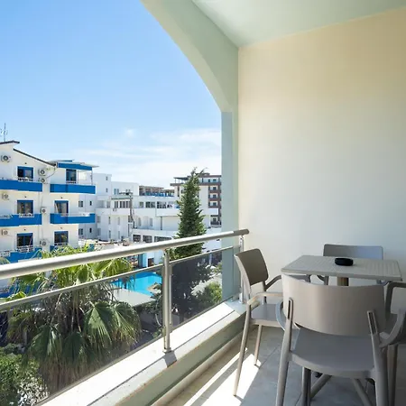 Joni's Twin Apartament *