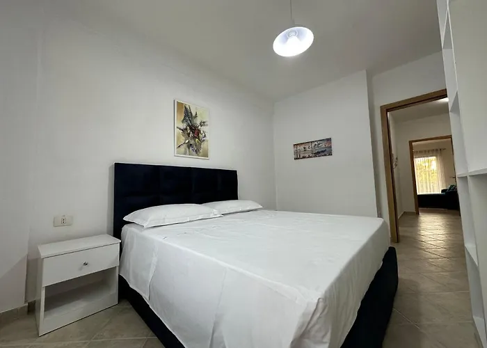 Joni's Twin Golem (Tirana)